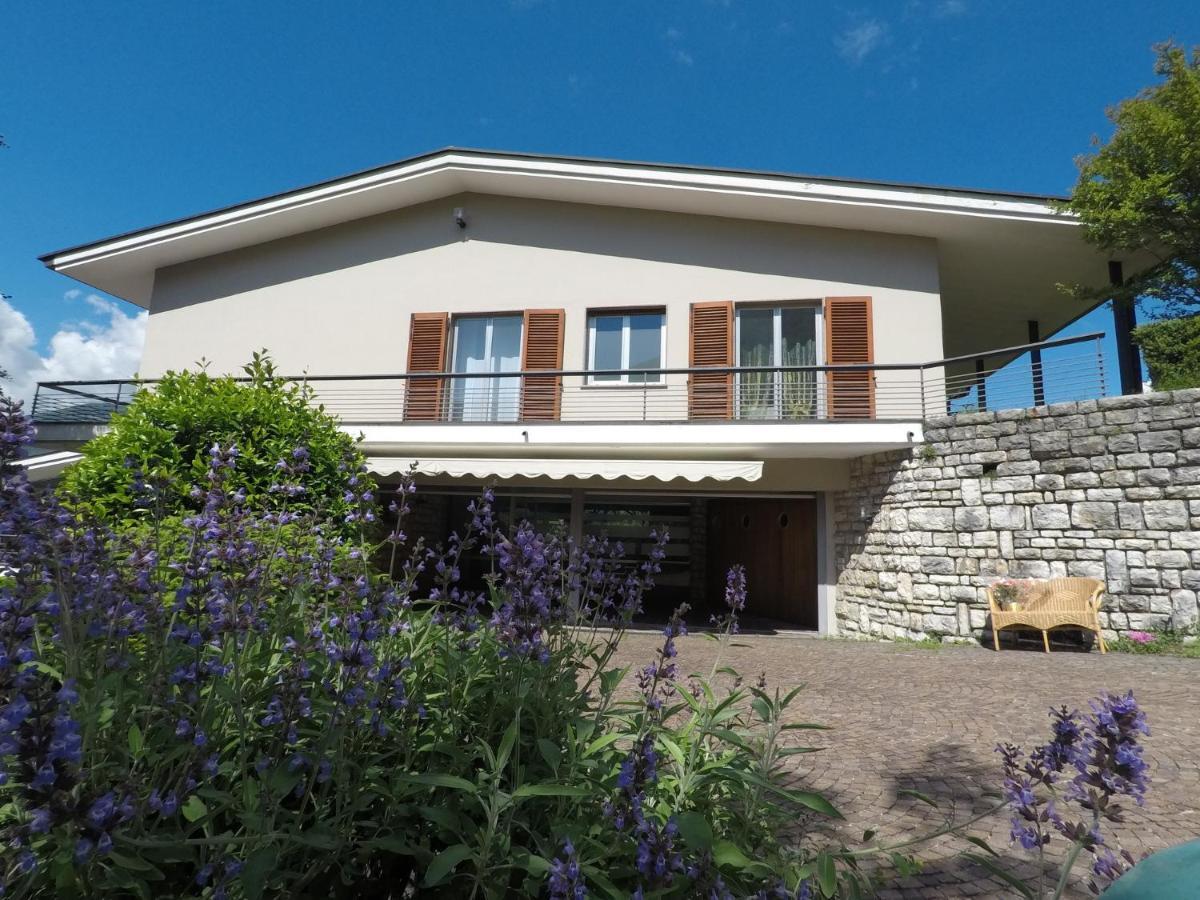 Villa Ornella Манделло-дель-Ларио Экстерьер фото